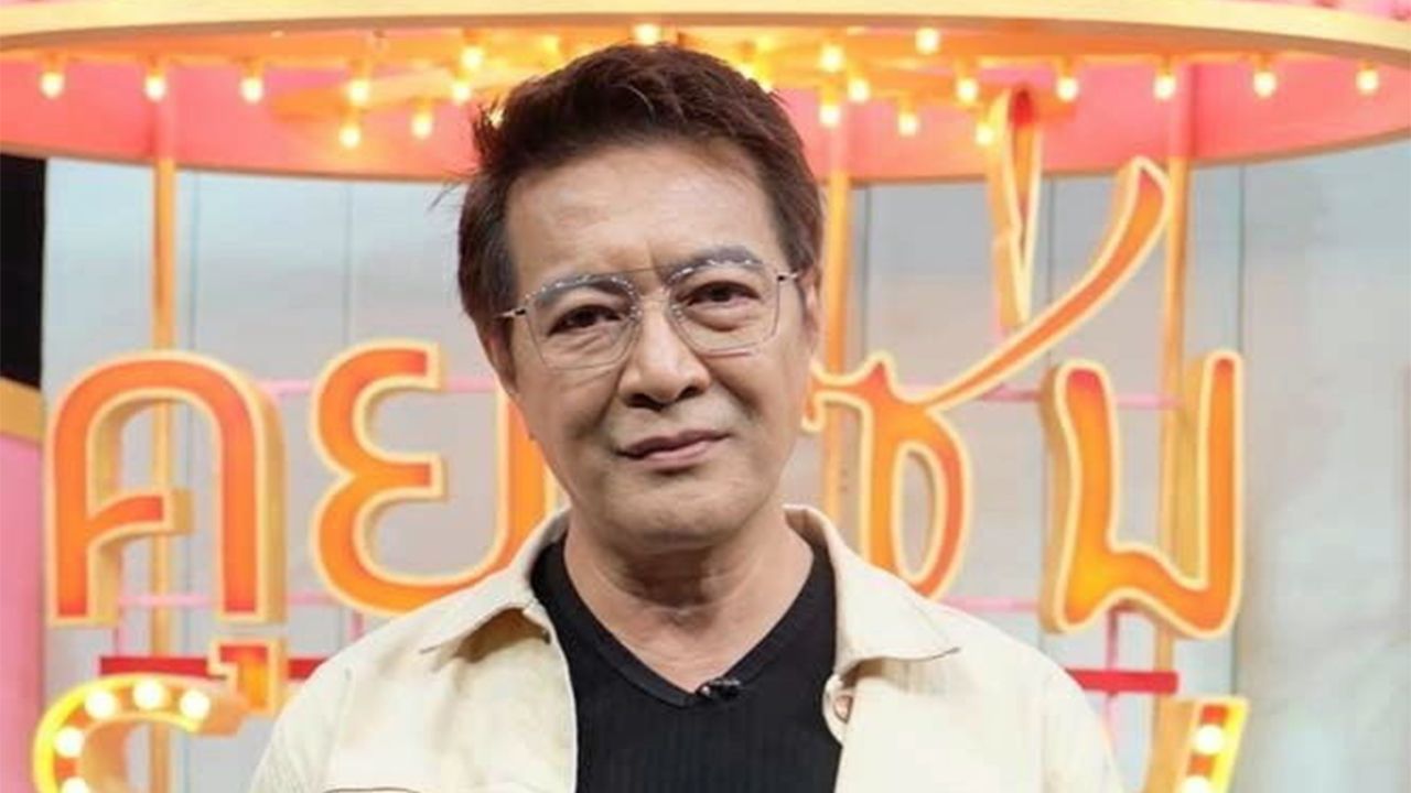 ทำแนวยูริเรื่องแรก สถาพร นาควิไลโรจน์ จะบวงสรวง “หม่อมเป็ดสวรรค์” เช้าวันพฤหัสฯ นี้ ที่ไทยพีบีเอส เป็นละครพีเรียดเกิร์ลเลิฟเรื่องแรกของไทยพีบีเอสด้วย จับคู่ ทับทิม-อัญรินทร์ กับ ฟิล์ม-เฌอร์ลิษา.
