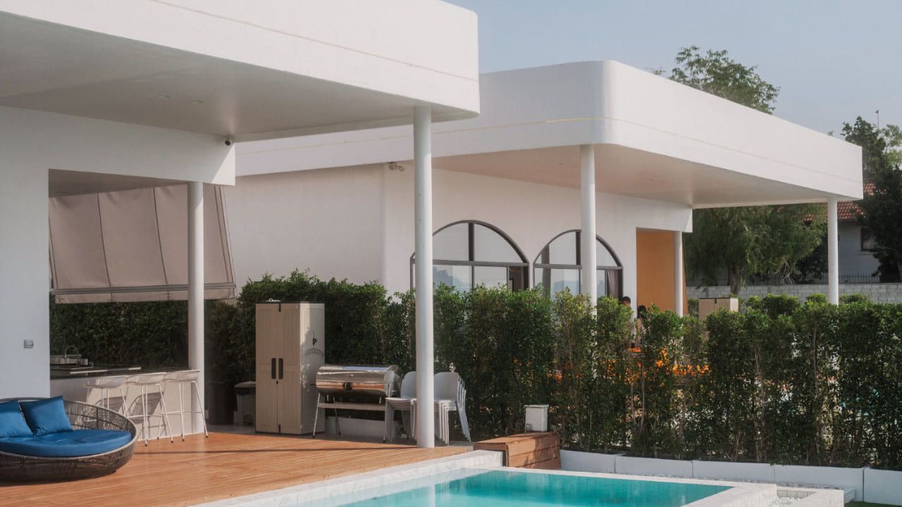 ขอบคุณภาพจากเฟซบุ๊ก Sea Season Pool Villas Pattaya