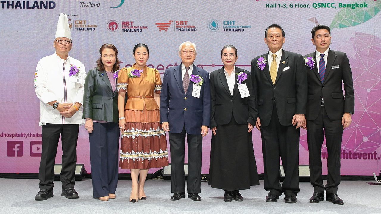 ครบวงจร  -  ฐาปนีย์ เกียรติไพบูลย์ รองผู้ว่าการ ททท. เปิด “Food & Hospitality Thailand 2023” งานแสดงสินค้าสำหรับธุรกิจท่องเที่ยวครบวงจรที่สุด โดยมี มนู เลียวไพโรจน์, พรรธระพี ชินะโชติ และ มาริสา สุโกศล หนุนภักดี มาร่วมงานด้วย ที่ศูนย์การประชุมแห่งชาติสิริกิติ์ วันก่อน.