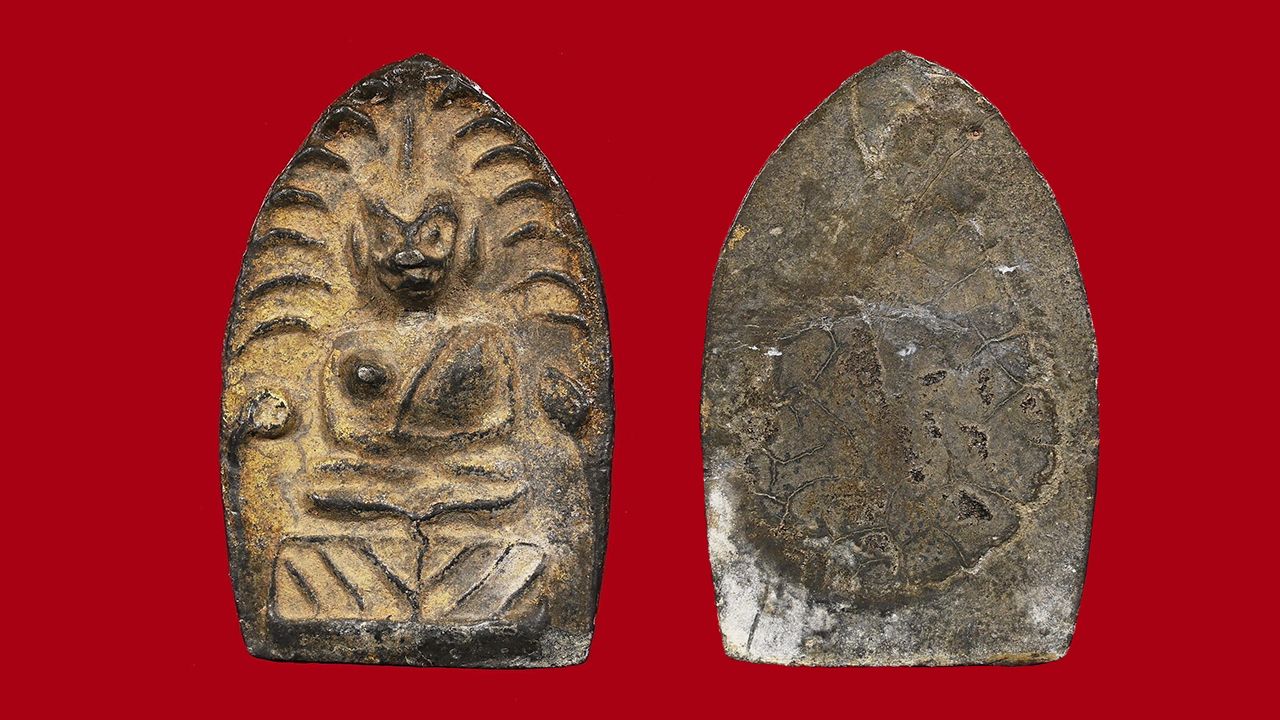 พระยอดขุนพล พิมพ์สมาธิเล็ก กรุวัดนาหลวง ของ สจ.บอม เมืองน่าน .