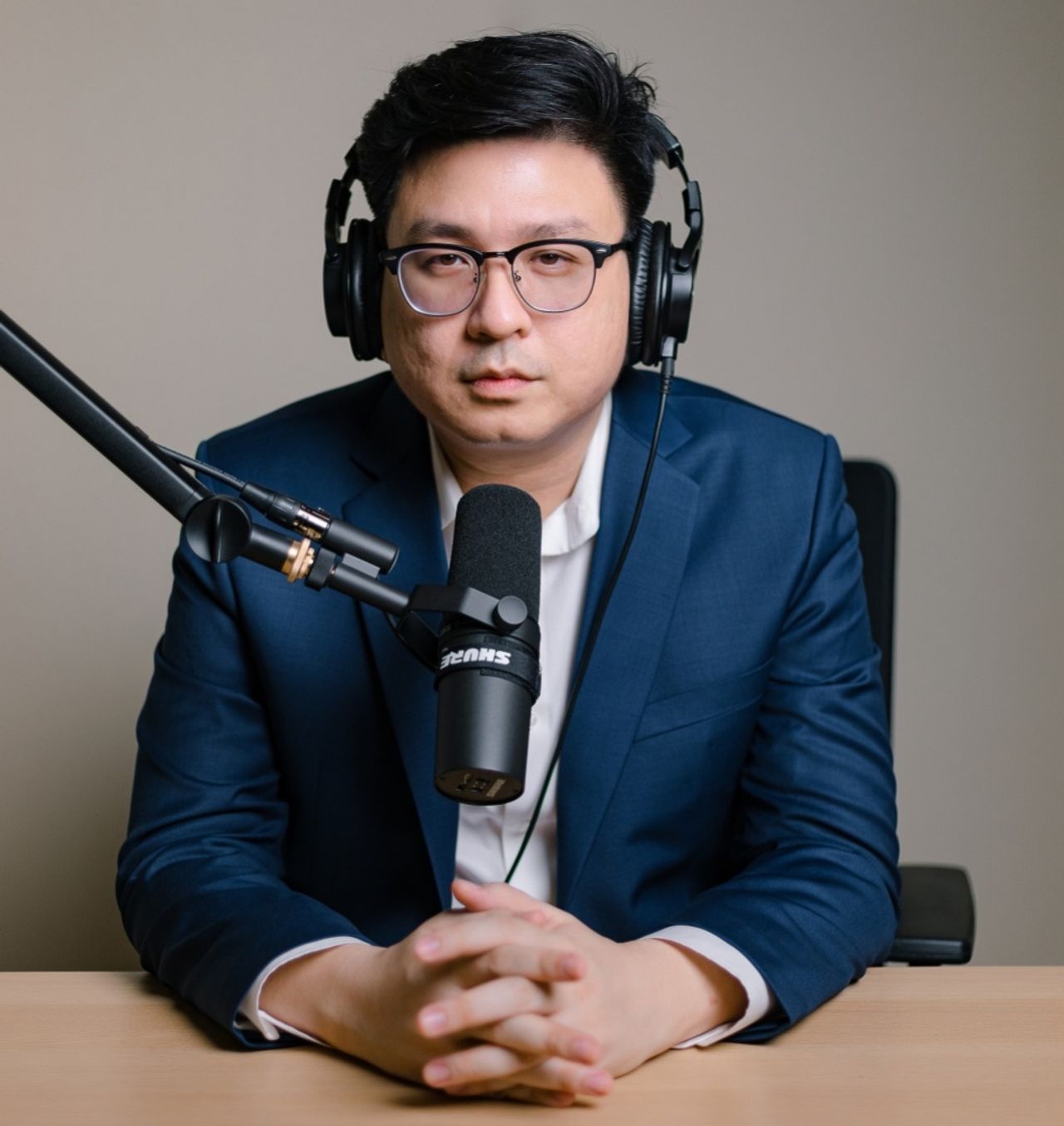 กุมภฤทธิ์ พุฒิภิญโญ หรือ พี่กู้ ครีเอเตอร์สายเกมไทยรัฐออนไลน์