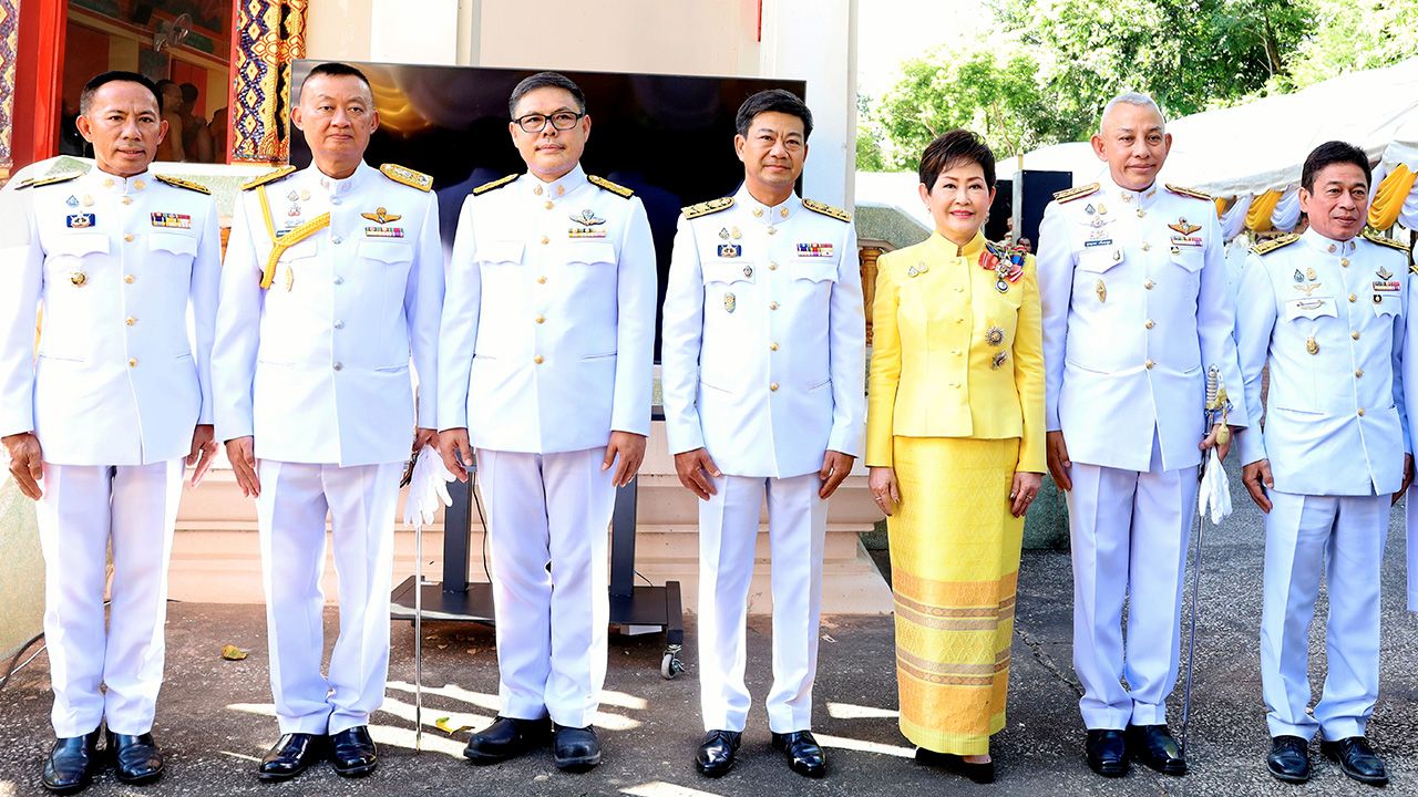 ที่สระแก้ว คุณหญิงณัฐิกา วัธนเวคิน อังอุบลกุล เป็นประธานในพิธีถวายผ้าพระกฐินพระราชทาน ประจำปี 2566 โดยมี ปริญญา โพธิสัตย์, พล.ต.ต.ออมสิณ บุญญานุสนธิ์, นิธิพัฒน์ เรืองวิวัฒนโรจน์ และ ชนาธิป โคกมณี มาร่วมในพิธีด้วย ที่วัดสระแก้ว จังหวัดสระแก้ว วันก่อน.