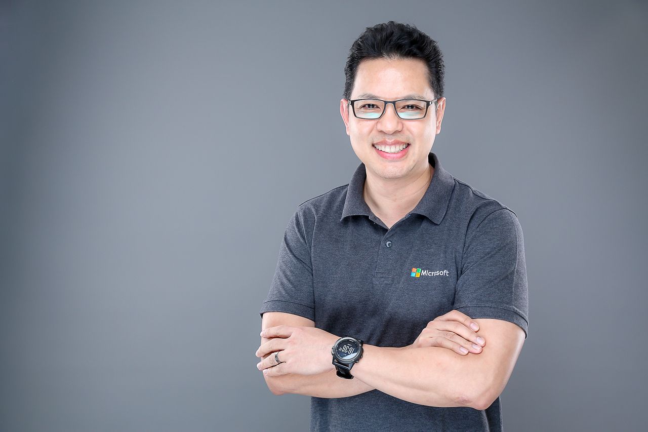 นายธนวัฒน์ สุธรรมพันธุ์