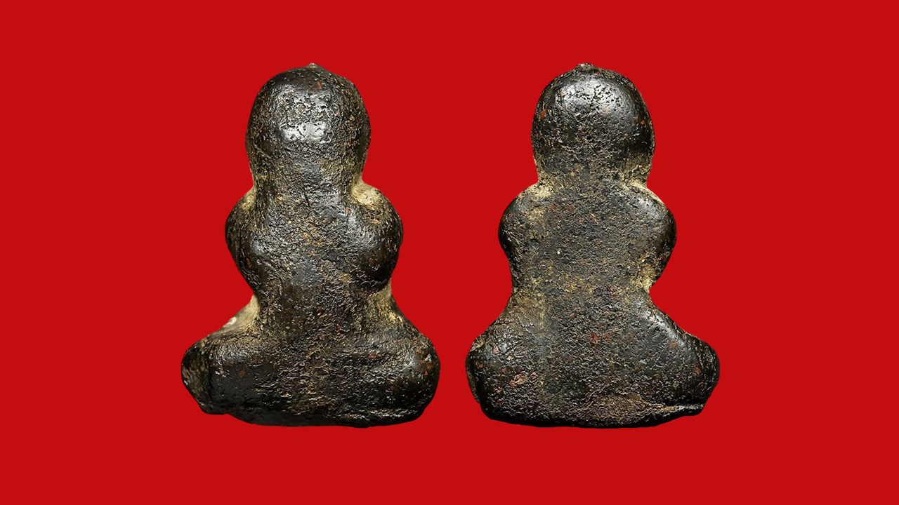 พระปิดตา พิมพ์ชะลูด เนื้อผงคลุกรักเคลือบรัก หลวงปู่เอี่ยม วัดสะพานสูง ของทศพล  ไหลสงวนนาม.