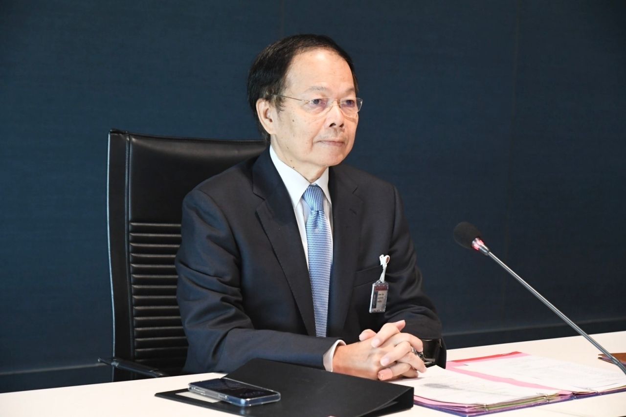 นพดล ปัทมะ ประธานคณะกรรมาธิการการต่างประเทศ สภาผู้แทนราษฎร