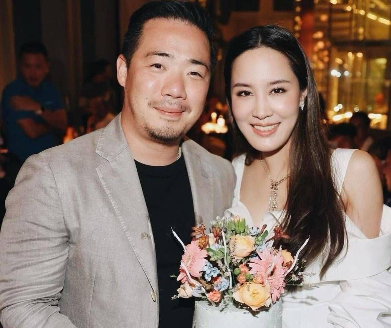 ต๊อบ อัยยวัฒน์ และ ออย นันทิสา