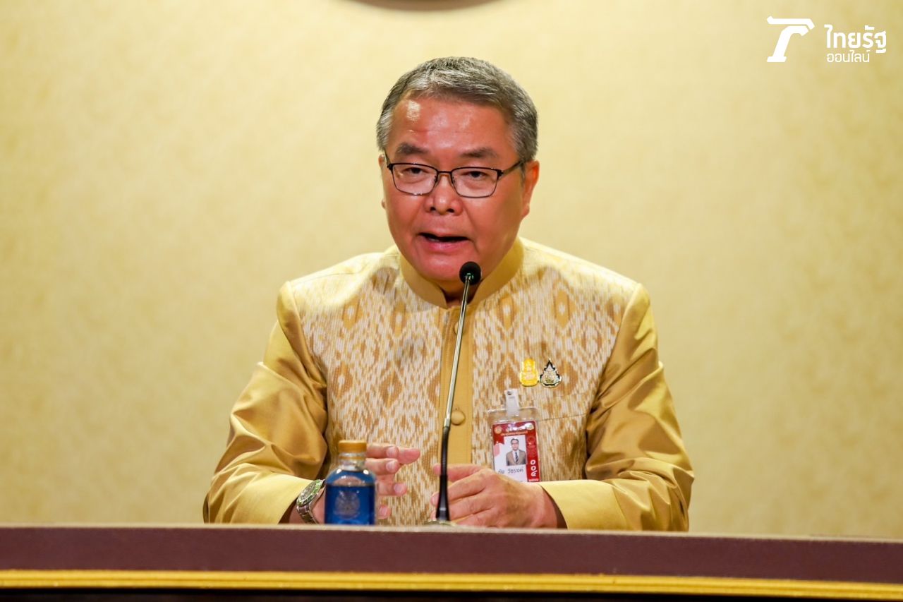 ชัย วัชรงค์ โฆษกประจำสำนักนายกรัฐมนตรี