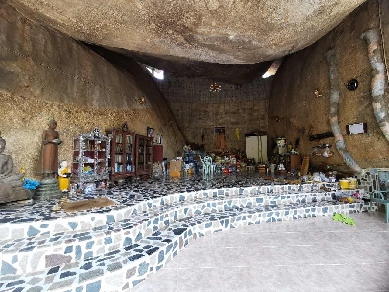 วัดเขาหินเทิน