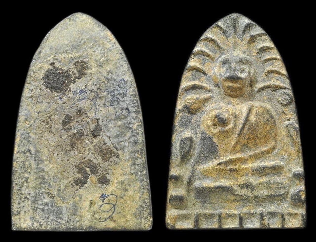 พระยอดขุนพลนาน้อย พิมพ์ใหญ่ กรุวัดนาหลวง ของ สจ.บอมบ์ เมืองน่าน.