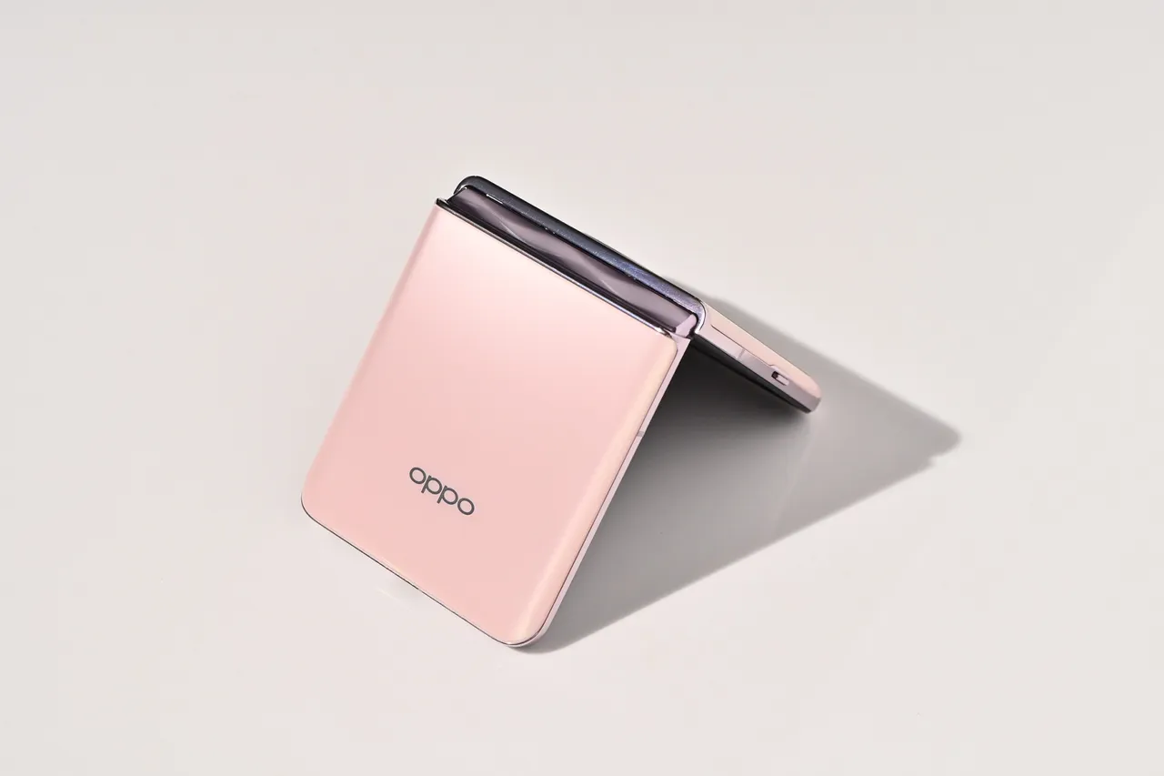Oppo Find N3 Flip