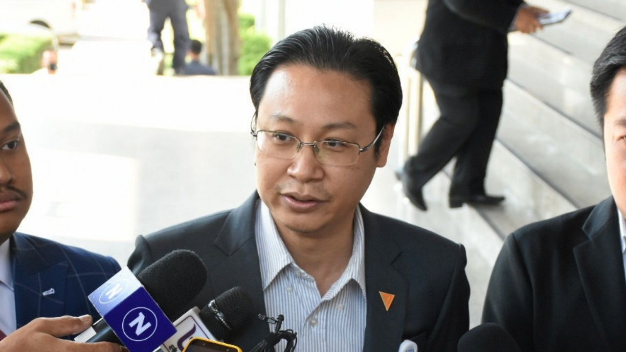 ณัฐวุฒิ บัวประทุม