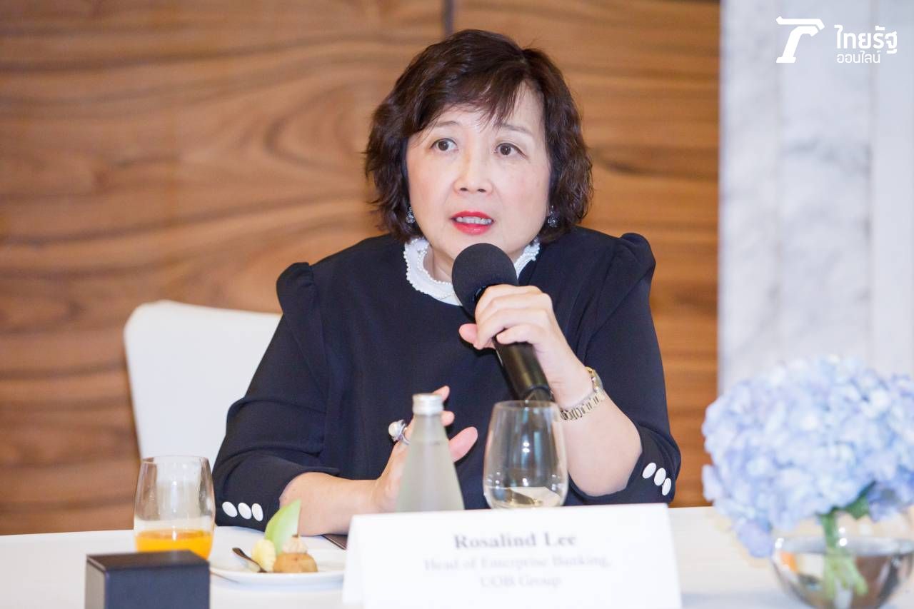 โรสลินด์ ลี Head of Enterprise Banking, UOB Group