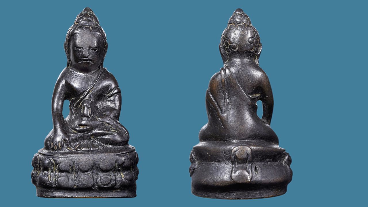 พระกริ่งปวเรศ สมเด็จพระสังฆราช เจ้ากรมพระยาปวเรศ วริยาลงกรณ์ วัดบวรนิเวศน์ ของนิธิศ นนท์วราเวช.