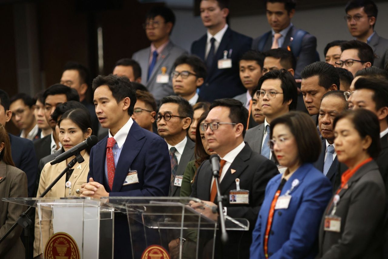 พิธา ลิ้มเจริญรัตน์ แถลงข่าวที่รัฐสภา เมื่อ 31 มกราคม 2567