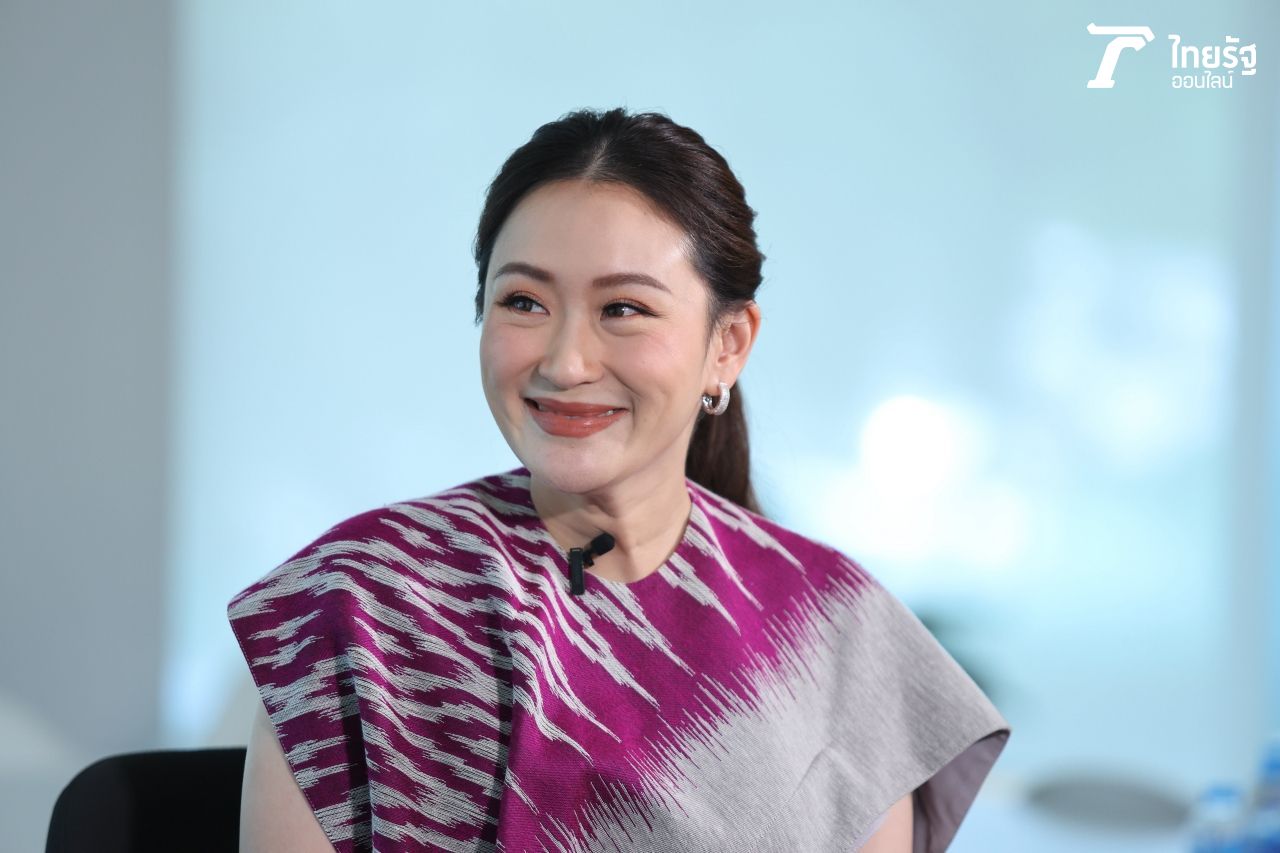 อิ๊งค์ แพทองธาร ชินวัตร หัวหน้าพรรคเพื่อไทย และรองประธานกรรมการยุทธศาสตร์ซอฟต์พาวเวอร์แห่งชาติ