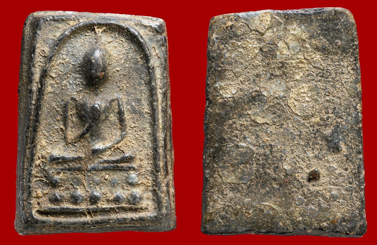 พระสมเด็จปิลันทน์ พิมพ์ปฐมเทศนา สมเด็จพระพุฒาจารย์ (ม.จ.ทัต เสนีย์วงศ์) วัดระฆังฯ ของ ศุภชัย สายัณห์.