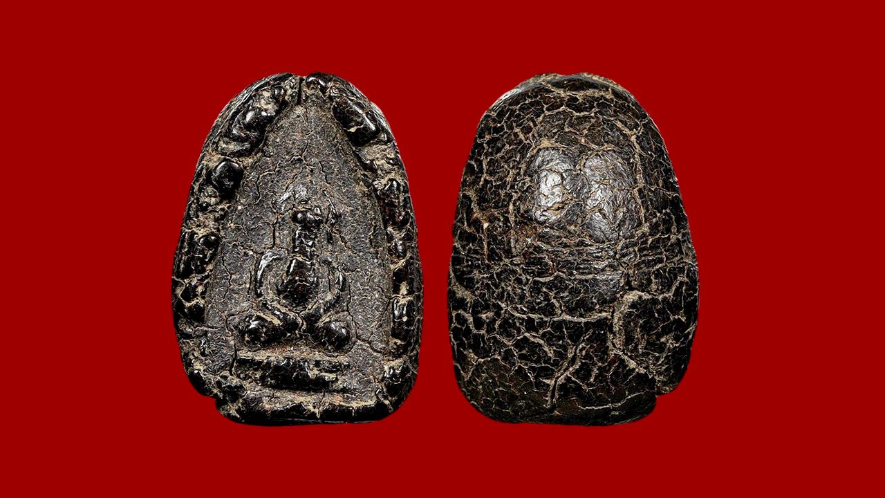 พระผงคลุกรัก พิมพ์พระพุทธ หลวงพ่อผุด วัดวังเวียน ของเทวัญ ฉวางวงศานุกูล.