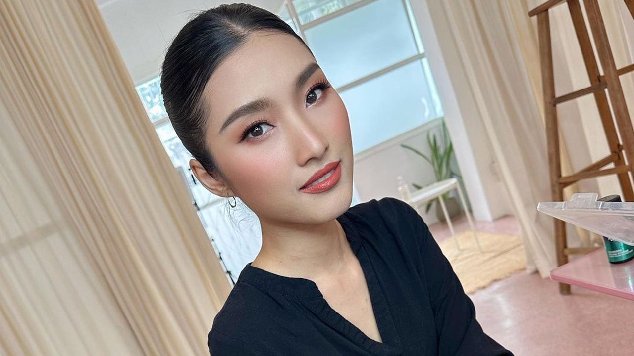 ตอนเปิดตัว ณเดชน์ รับบท ชารีฟ ใน “ฟ้าจรดทราย เดอะมิวสิคัล” แฟนเฮ! แต่พอเฉลยนางเอก แก้ม–กุลกรณ์พัชร์ กลับมีดราม่าเรียกร้องให้สลับตัว หนูนา–หนึ่งธิดา มาเป็น มิเชลล์ แทนซะงั้น!