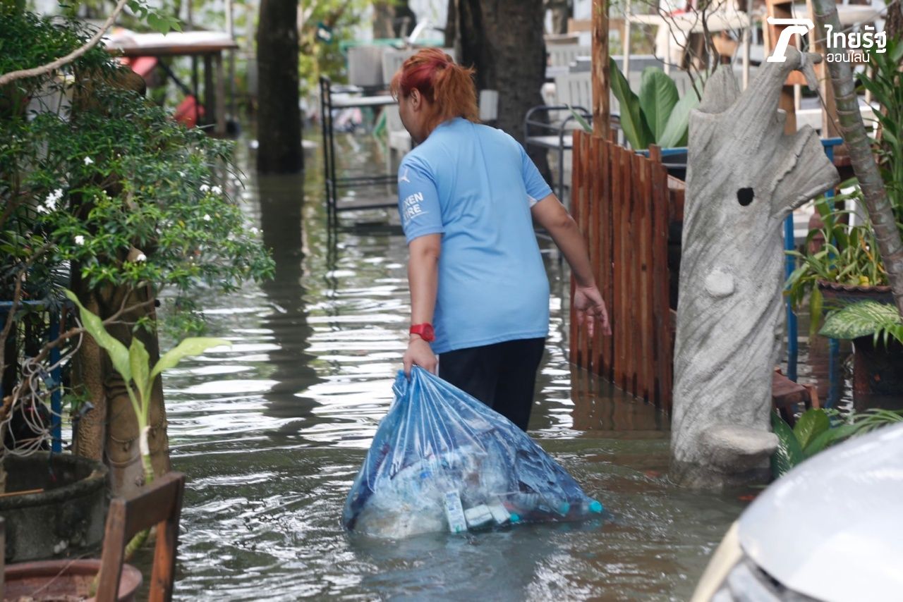 ภาพน้ำท่วมพื้นที่ลาดกระบัง ถ่ายเมื่อวันที่ 12 กันยายน 2565