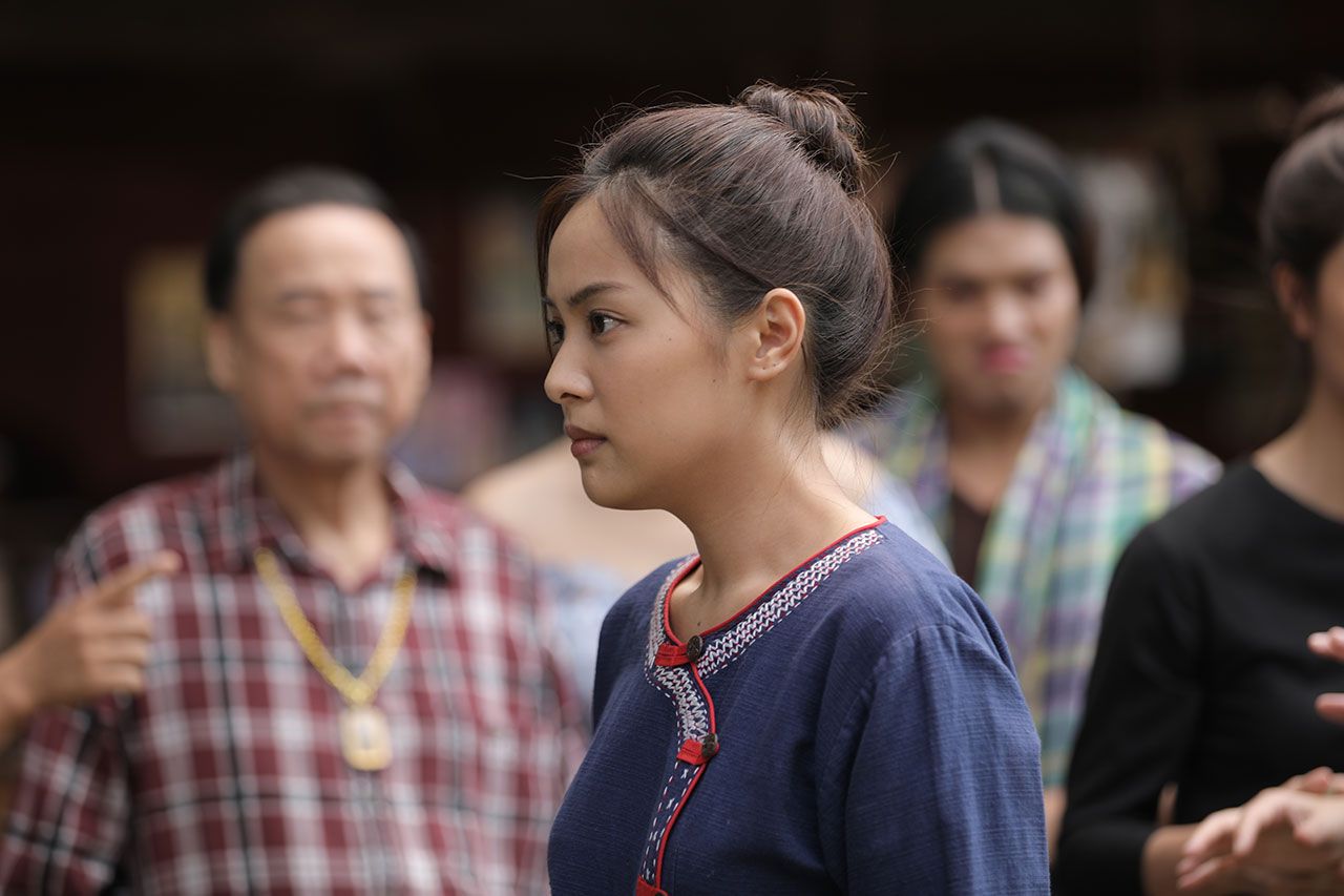 อุ้ม อิษยา รับบท บัวผัน ในละคร