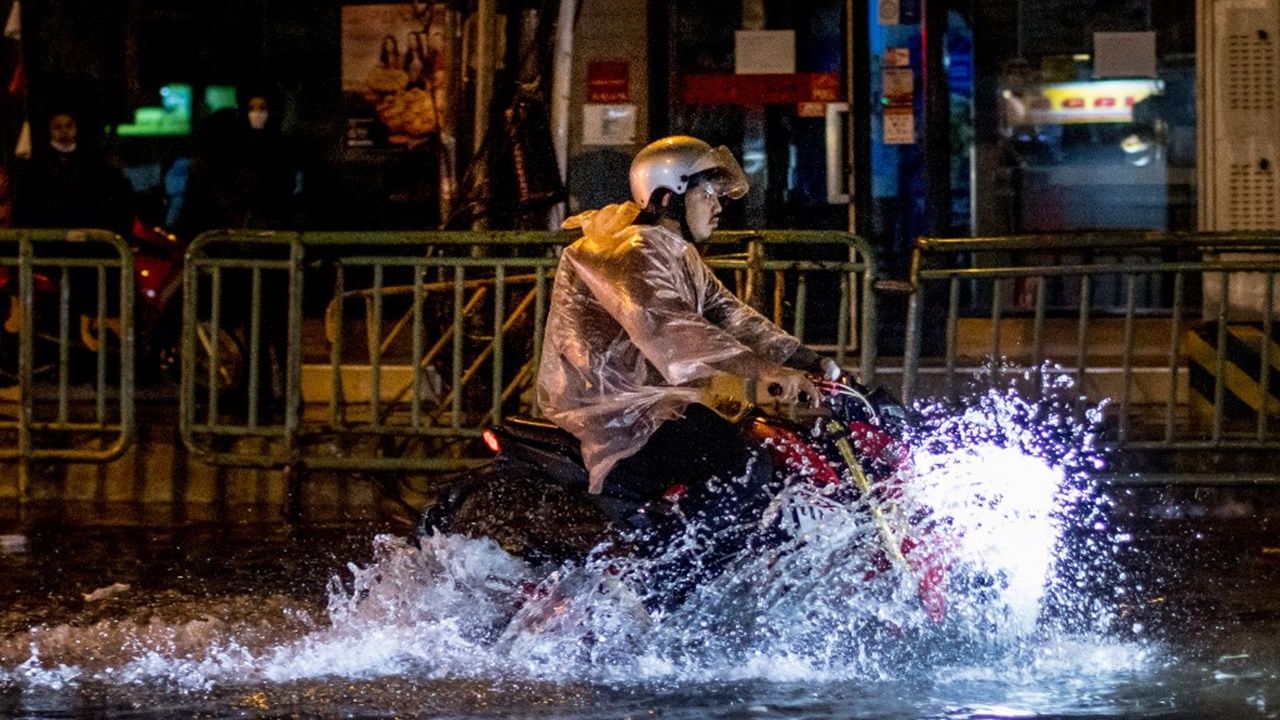 สภาพอากาศวันนี้ ทั่วไทยฝนชุก ตกหนักบางแห่ง เสี่ยงน้ำท่วม-น้ำป่าหลาก