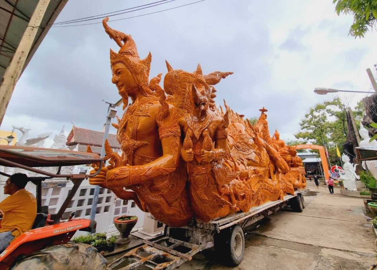 ภูมิปัญญา และฝีมือช่างเทียนแห่งเมืองอุบลราชธานี