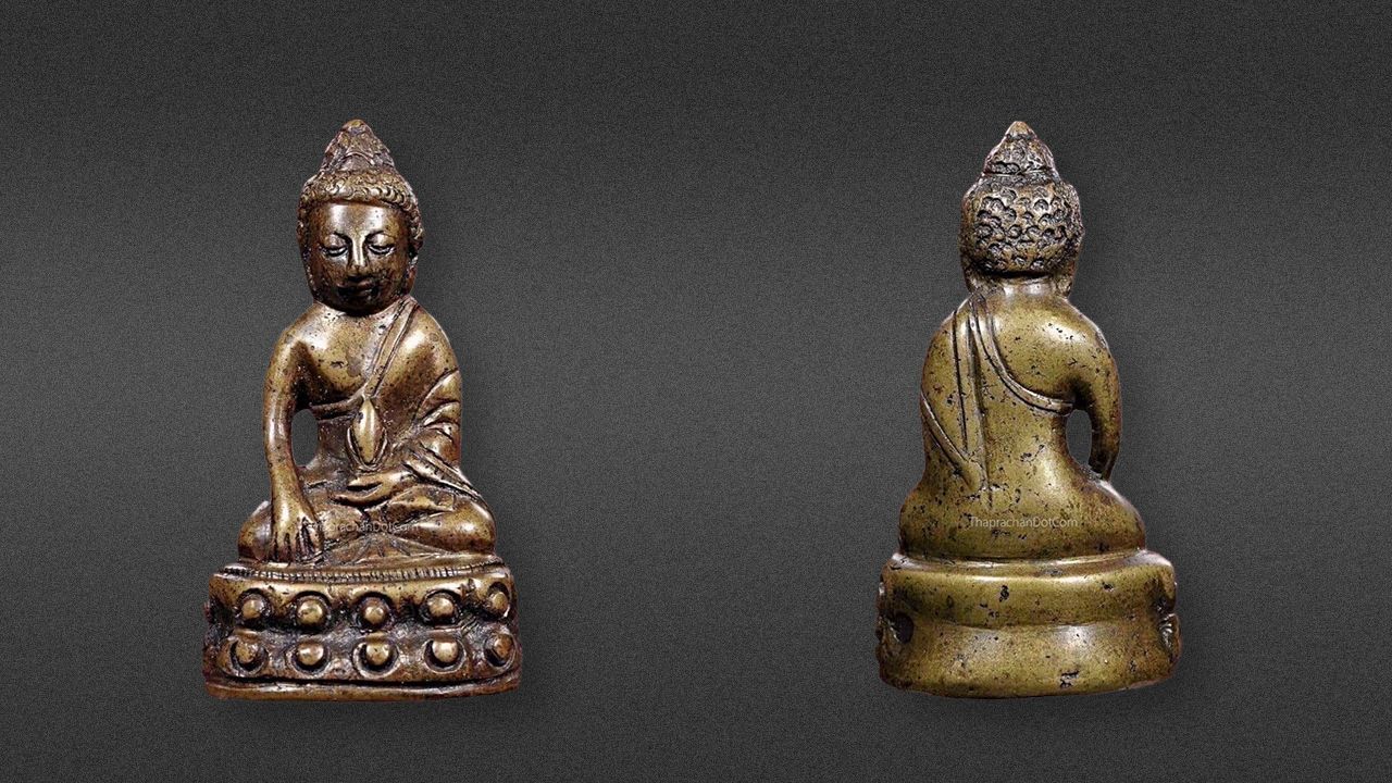 พระกริ่งฉลองพระชนม์ พ.ศ.๒๔๘๓ สมเด็จพระสังฆราช (แพ ติสฺสเทโว) วัดสุทัศน์ ของ อิทธิ ชวลิตธำรง.