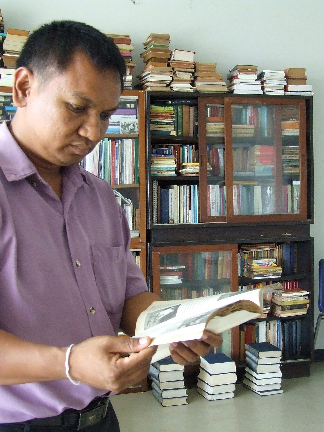  ผศ.ดร.กังวล คัชชิมา