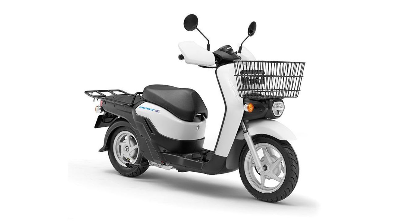 มอเตอร์ไซค์ไฟฟ้า Honda รุ่น BENLY e