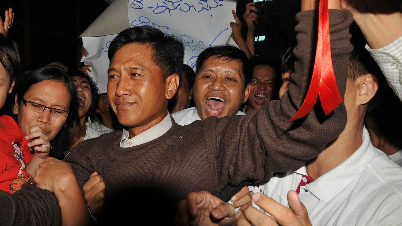 จ่อ มิน ยู หรือรู้จักกันในชื่อ ‘โก จิมมี’ นักเคลื่อนไหวเพื่อประชาธิปไตยคนดังในเมียนมา