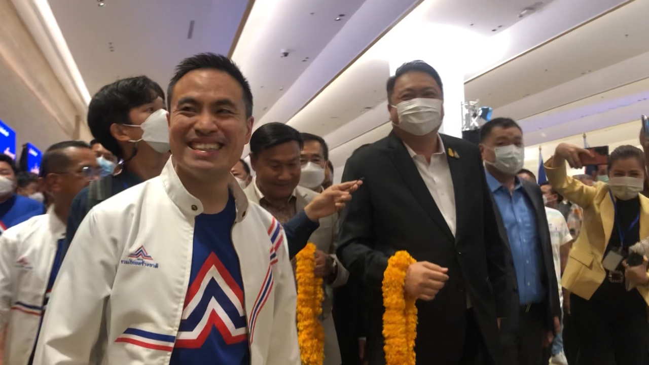 “สุชาติ” ลั่น พร้อมช่วยงาน รทสช.ไม่หวังตำแหน่งใด “ลุงตู่อยู่ไหนไปที่นั่น”