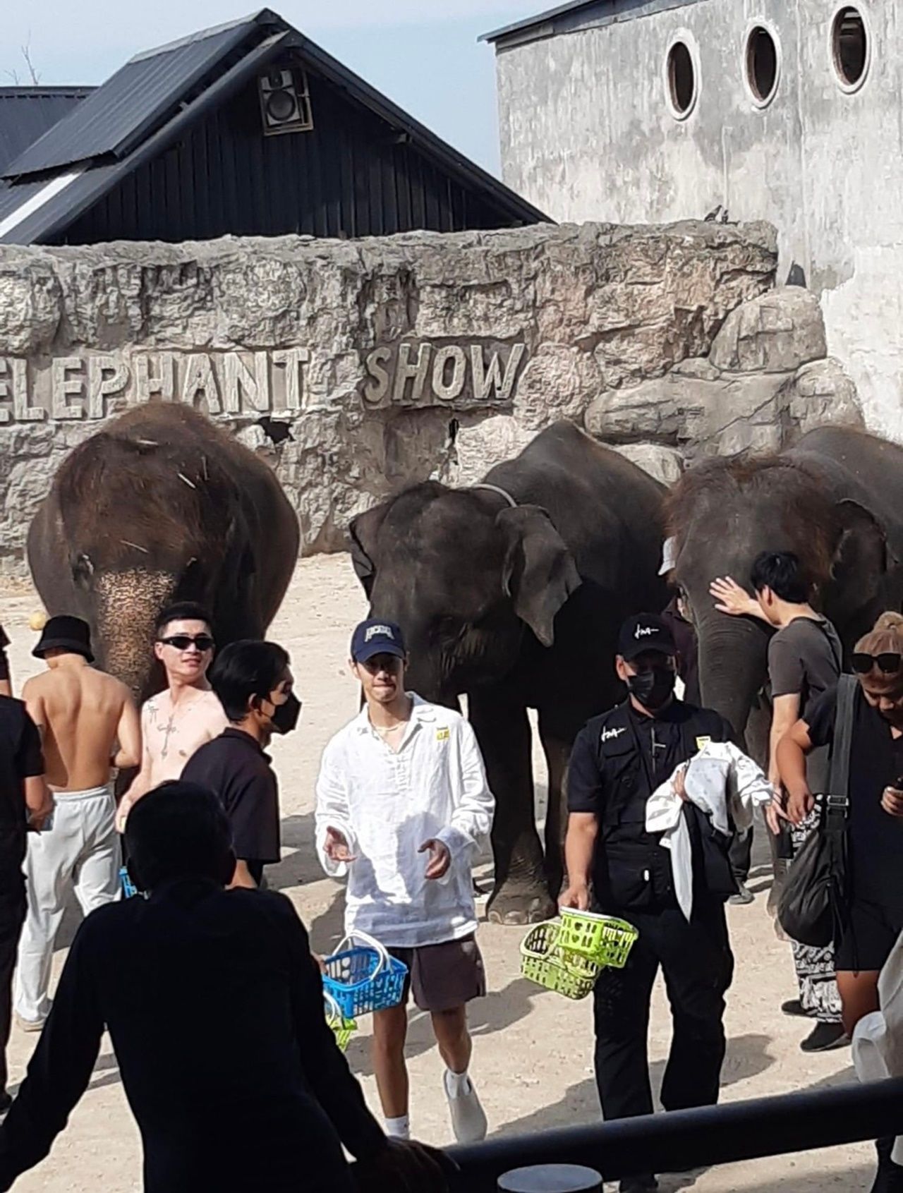 ขอบคุณภาพจากโซเชียล