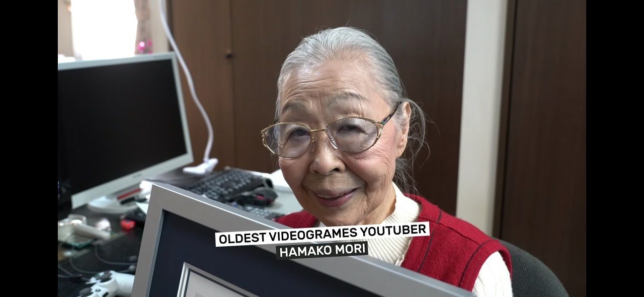 คุณยายฮามาโกะ โมริ สตรีมเมอร์เกมวัย 92 ปี จากช่อง  Grandma Gamer สั่งสมประสบการณ์เล่นเกมมาแล้วกว่า 40 ปี