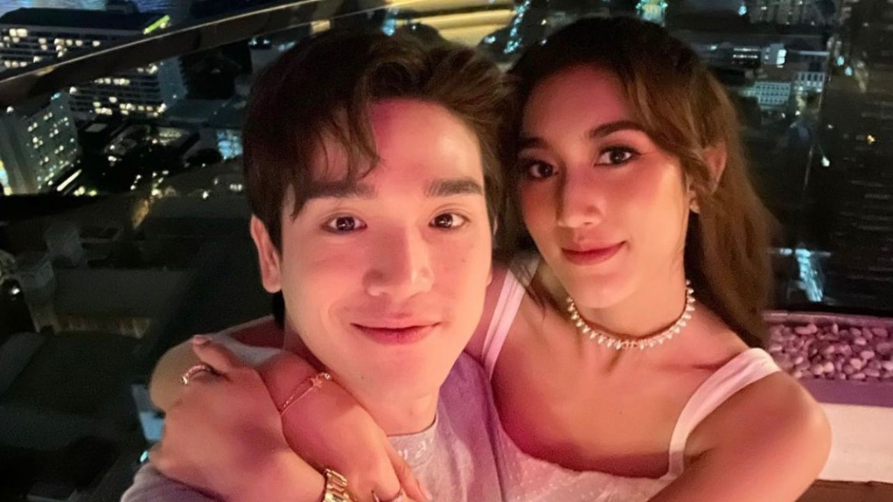 พอเห็นไม่ค่อยโพสต์ภาพคู่ก็ลือว่าเลิก ทีนี้ เบสท์–รักษ์วนีย์ โพสต์รัวๆ ควง ตงตง–กฤษกร ไปเการักที่เกาหลี กลับมาก็เซอร์ไพรส์วันเกิดหวานฉ่ำ...ไงเชื่อยัง?