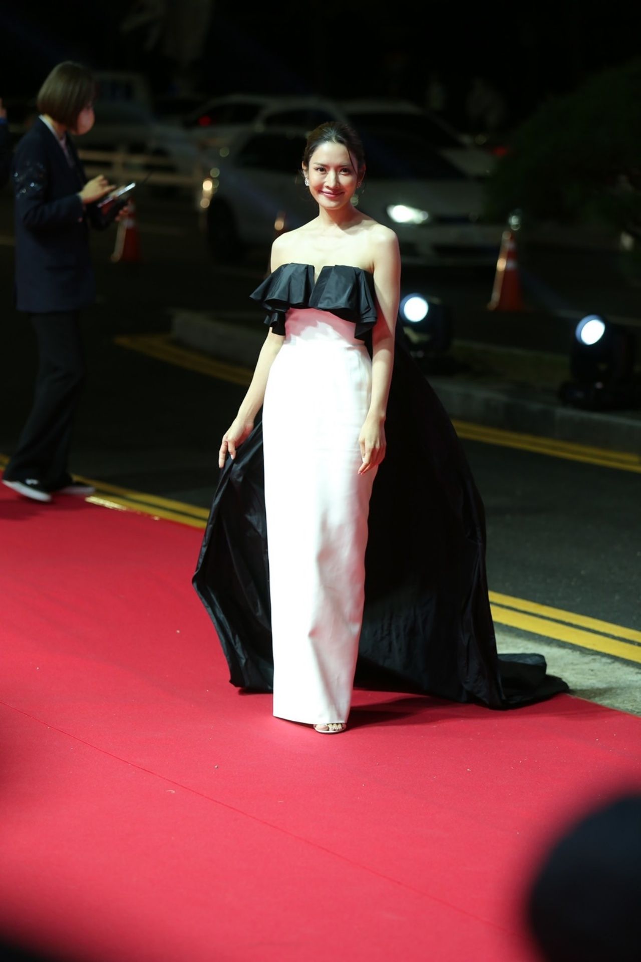 แอฟ ทักษอร 