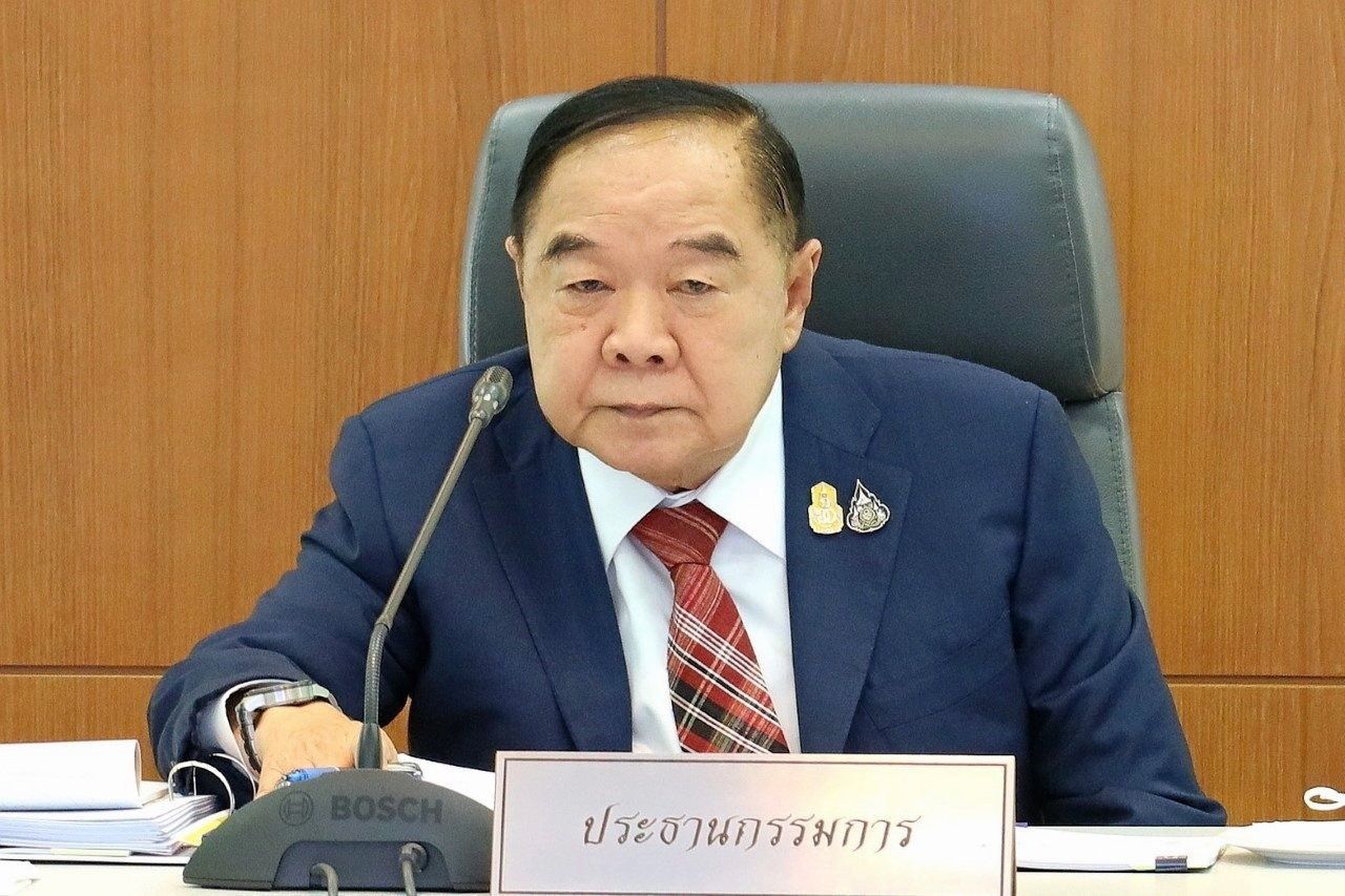 พลเอกประวิตร วงษ์สุวรรณ