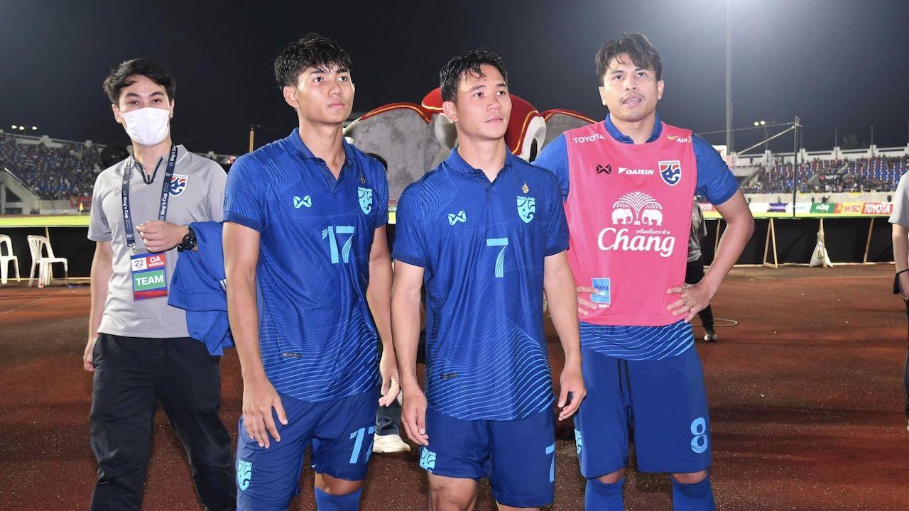 นักรบย่อมมีบาดแผล แฟนบอลแห่คอนเมนต์ให้กำลังใจ "สุภโชค" หลังจุดโทษพลาดเกมแพ้มาเลเซีย
