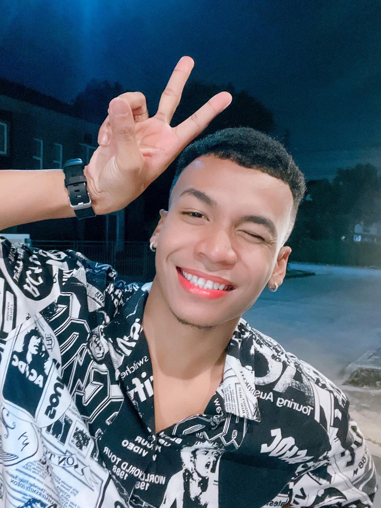 โชค รถแห่ ขอบคุณภาพจากเฟซบุ๊ก โชค รถแห่