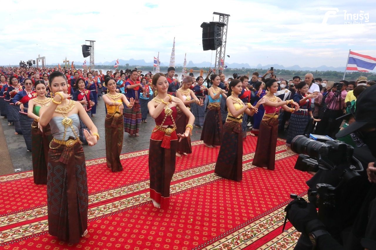 ณิชา ณัฏฐณิชา 