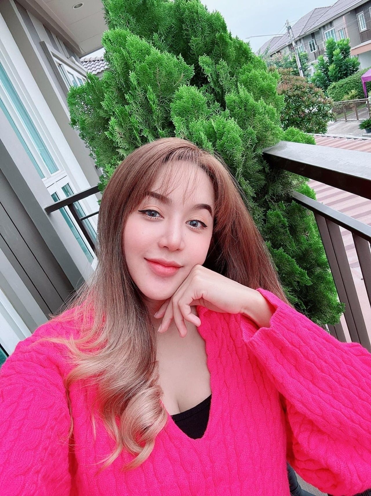 นัส เมียโชค รถแห่