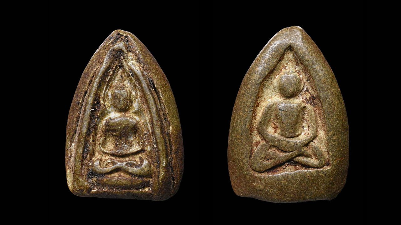 พระพิมพ์กลีบบัว สมาธิเพชรสองหน้า หลวงปู่บุญ วัดกลางบางแก้ว ของ อิทธิ ชวลิตธำรง.