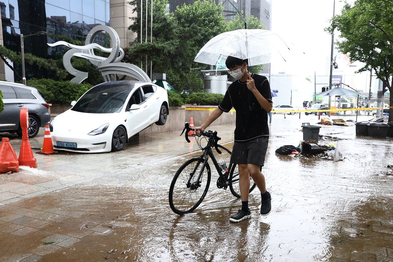 เหตุการณ์ฝนตกหนักสุดในรอบ 80 ปี เมื่อ 8 สิงหาคม ที่ผ่านมา 