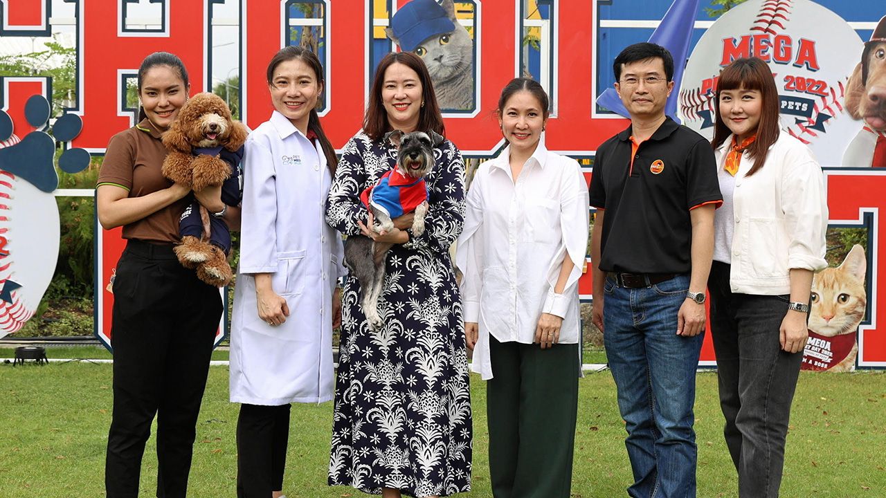 ดีจัง พลินี คงชาญศิริ จัดงาน “MEGA PET DAY 2022 : THE SCHOOL OF PETS” เปิดกว้างให้คนรักสัตว์เลี้ยงสามารถพาสัตว์เลี้ยงแสนรักมาร่วมกิจกรรมได้ โดยมี สุนิษา บุณยะโหตระ, สพ.ญ.นี ติร ไพบูลย์, พิมพ์รัมภา น้อยธรรมราช และ สุวิทย์ สิริมณีกร มาร่วมงานด้วย ที่เมกา บางนา วันก่อน.