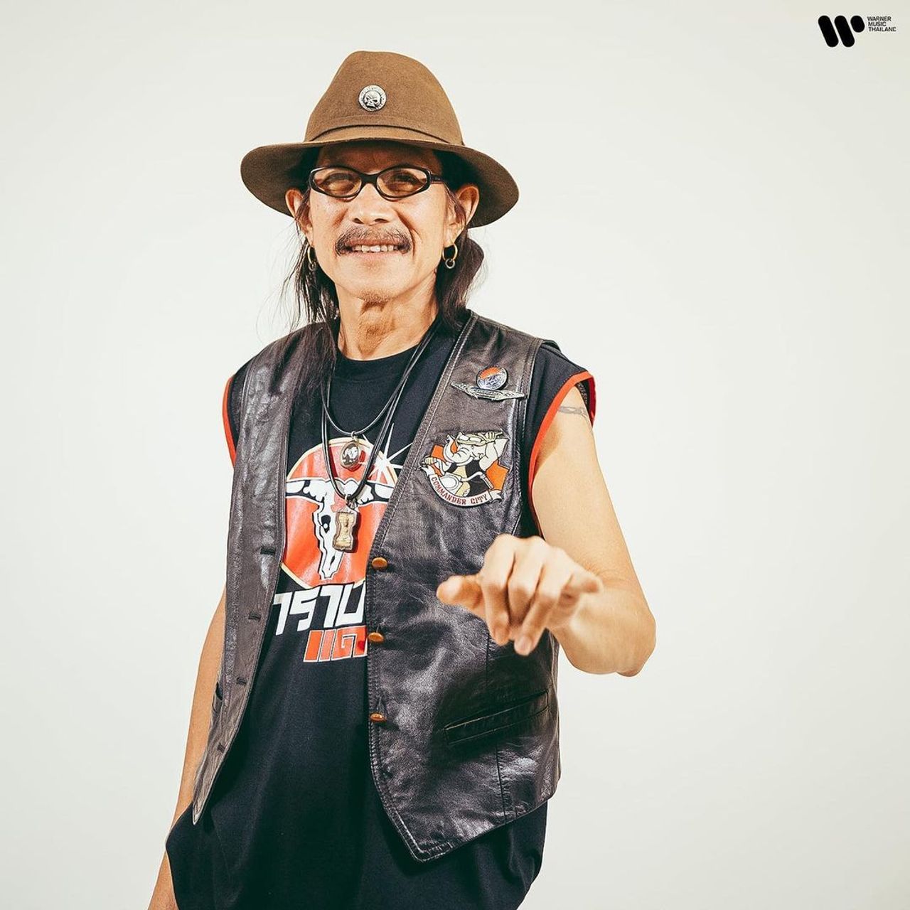 แอ๊ด คาราบาว ขอบคุณภาพจากไอจี @carabaoofficial