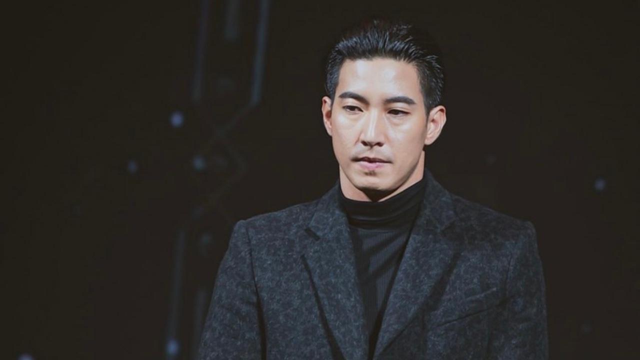 โตโน่ ตอบข้อสงสัย ว่ายน้ำข้ามประเทศได้ขออนุญาตเข้าเมืองถูกต้องหรือยัง