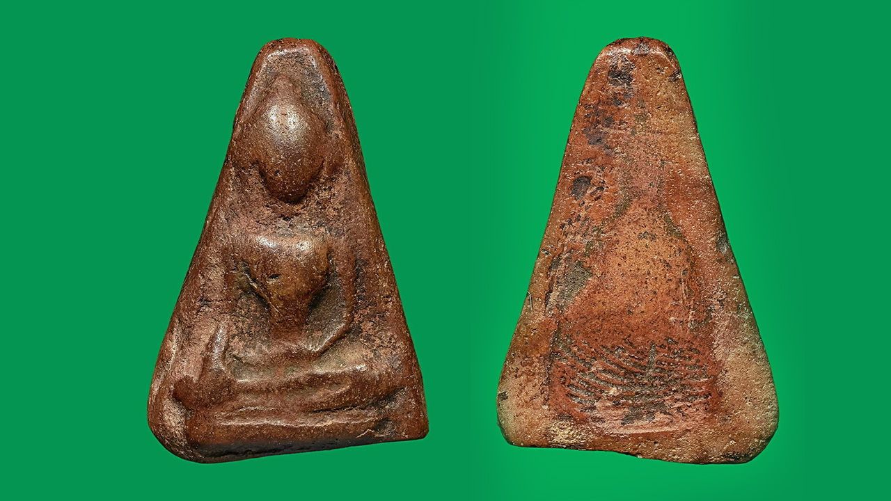 พระผงสุพรรณ พิมพ์หน้ากลาง วัดพระศรีรัตนมหาธาตุ ของเสี่ยปิง ทวีชัย ๙.