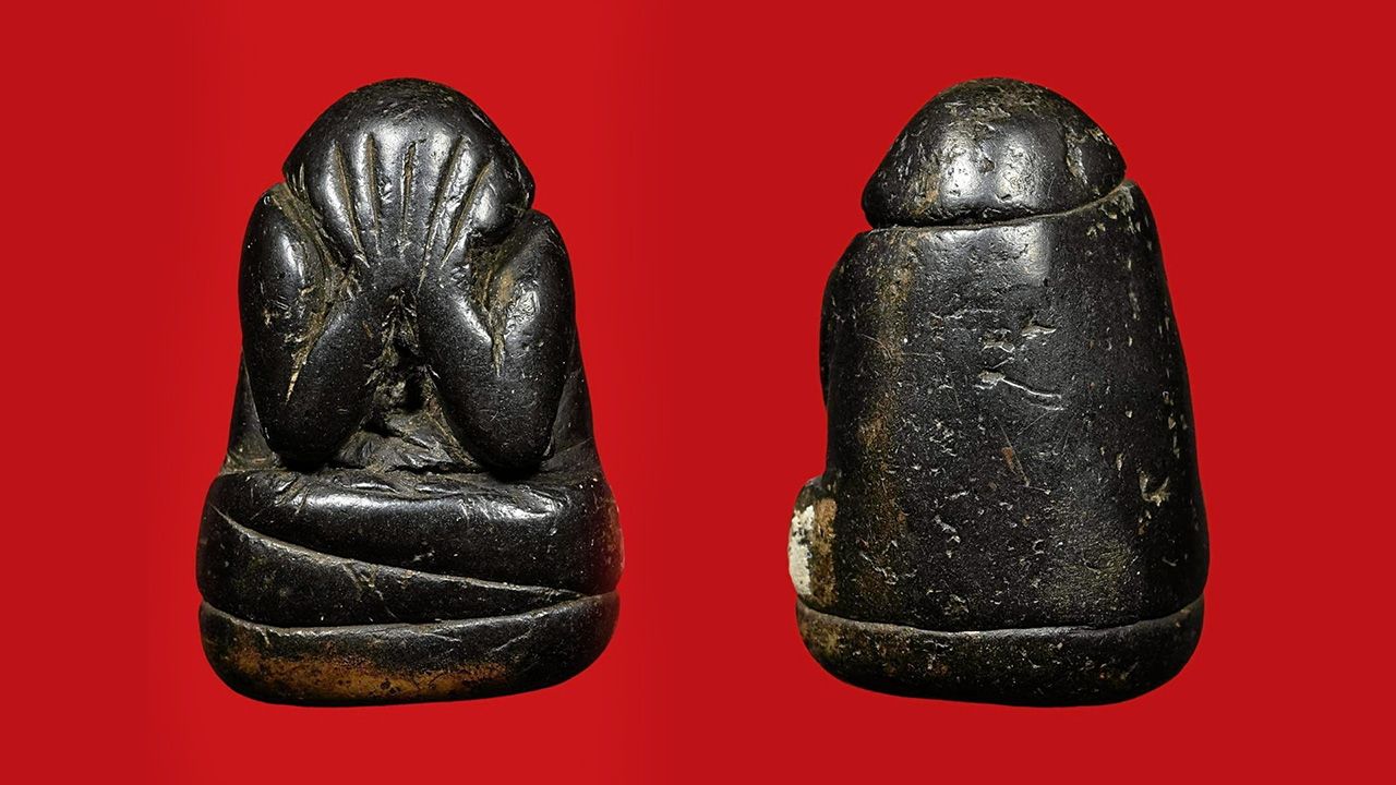 พระปิดตา พิมพ์ปั้น หลวงพ่อแก้ว วัดเครือวัลย์ ของวิสูตร เจริญยนต์.