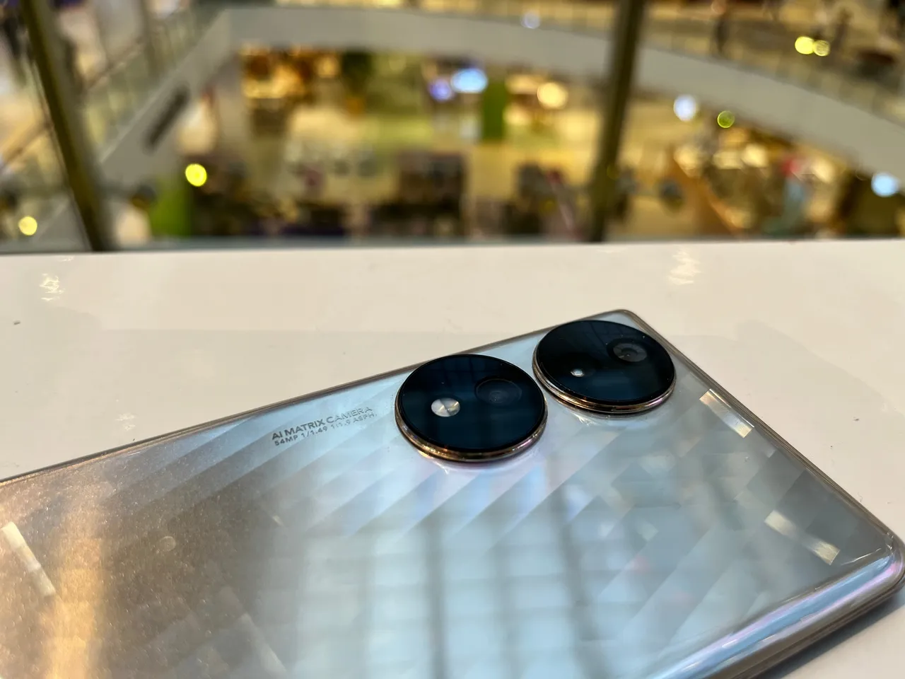 การจัดวางกล้องของ Honor 70 สวยทีเดียว