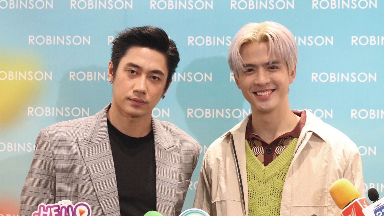 คู่จิ้นห้างแตก ฟิล์ม-แจม เซอร์ไพรส์แฟนคลับบนเวที ทำยิ้มปากฉีกไม่หุบ (คลิป)