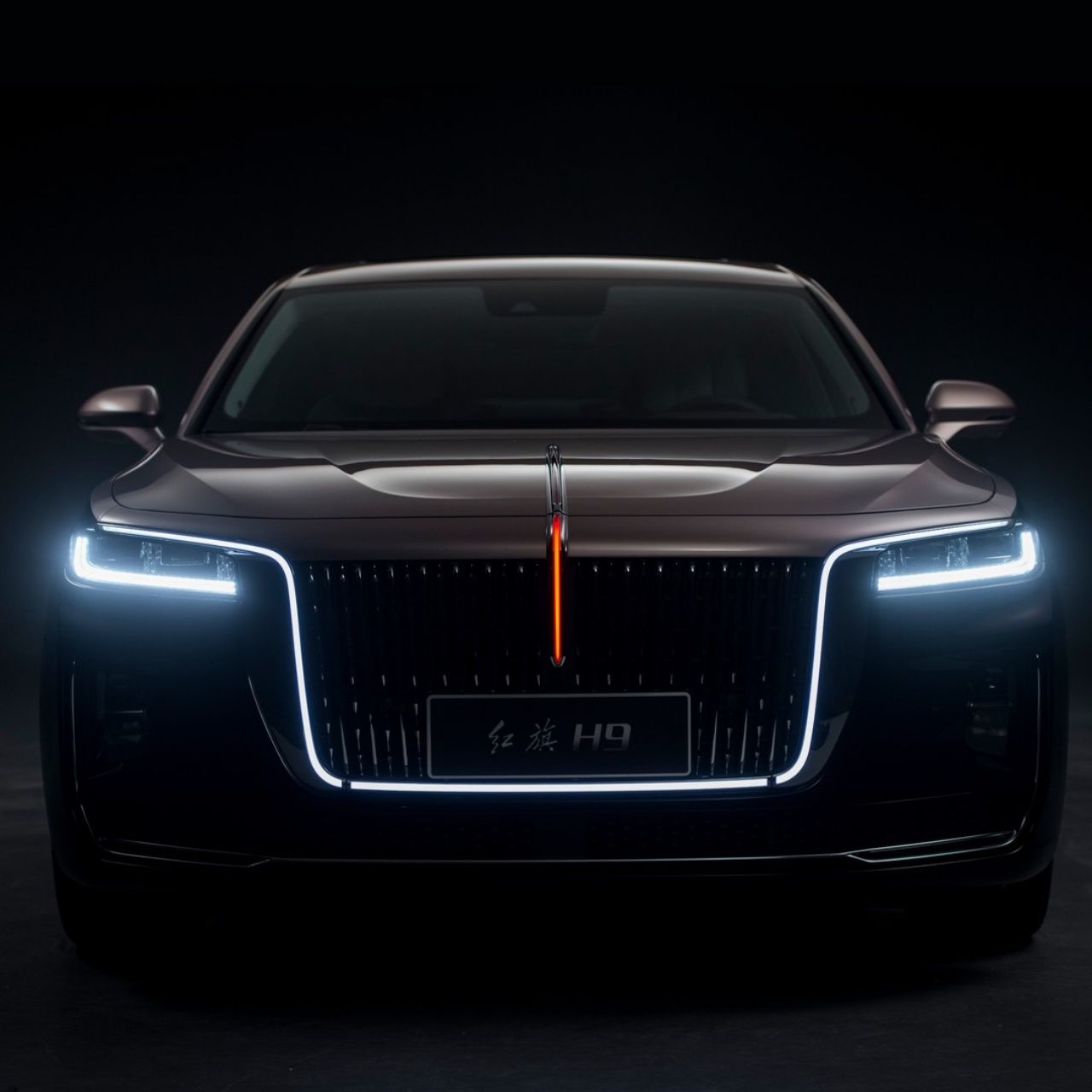 HONGQI H9 ที่ส่งมาไทยตั้งแต่เดือน เม.ย.ที่ผ่านมา (ภาพ : เฟซบุ๊กเพจ บริษัท FAW ประเทศไทย)